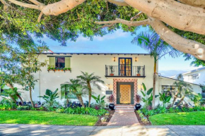 Villa Encanto- LUXE Historic Spanish Beach Villa with 6 KING Bedrooms